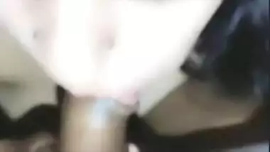 Desi Bhabhi cum facial on live cam sex show