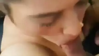 Sexy model gives an Indian blowjob to a rich man