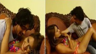 Desi Adult Videos - Its Quarantine And The Desi Lady Entertains Herself With Porn Videos hot  porn video