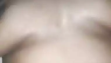 Man drills a milf’s hairy pussy hard in Tamil sex video