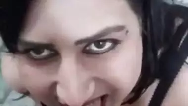 Big boob girl gives a desi blowjob to her lover