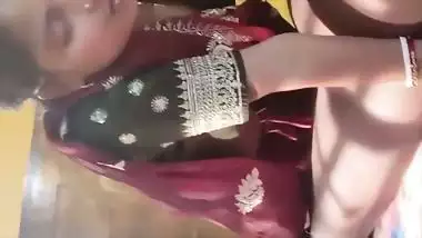 Small tits Pihu bhabhi blowjob and viral hardcore sex