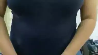 Big Boobs Desi Babe Ashrina On Cam part-2
