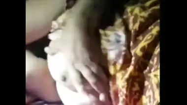 Desi big boobs maid groping by owner mms